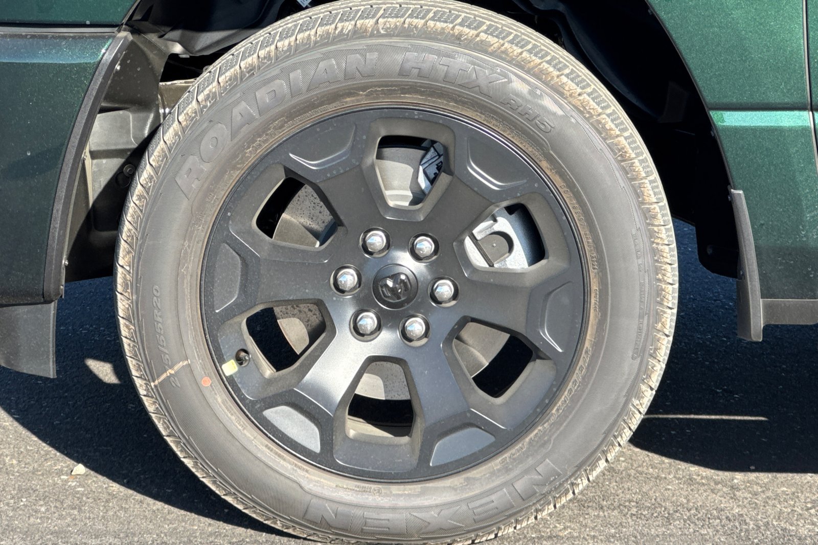 New 2027 RAM 1500 Express AWD/4WD image 23