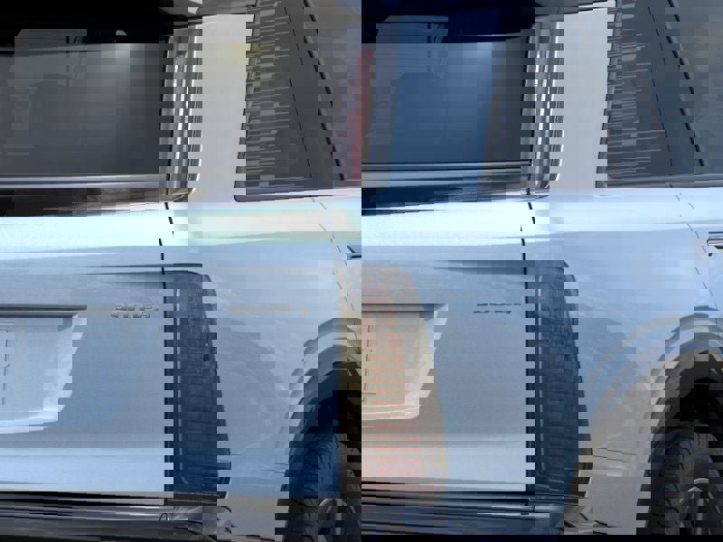 New 2026 Cadillac Vistiq Sport image 11