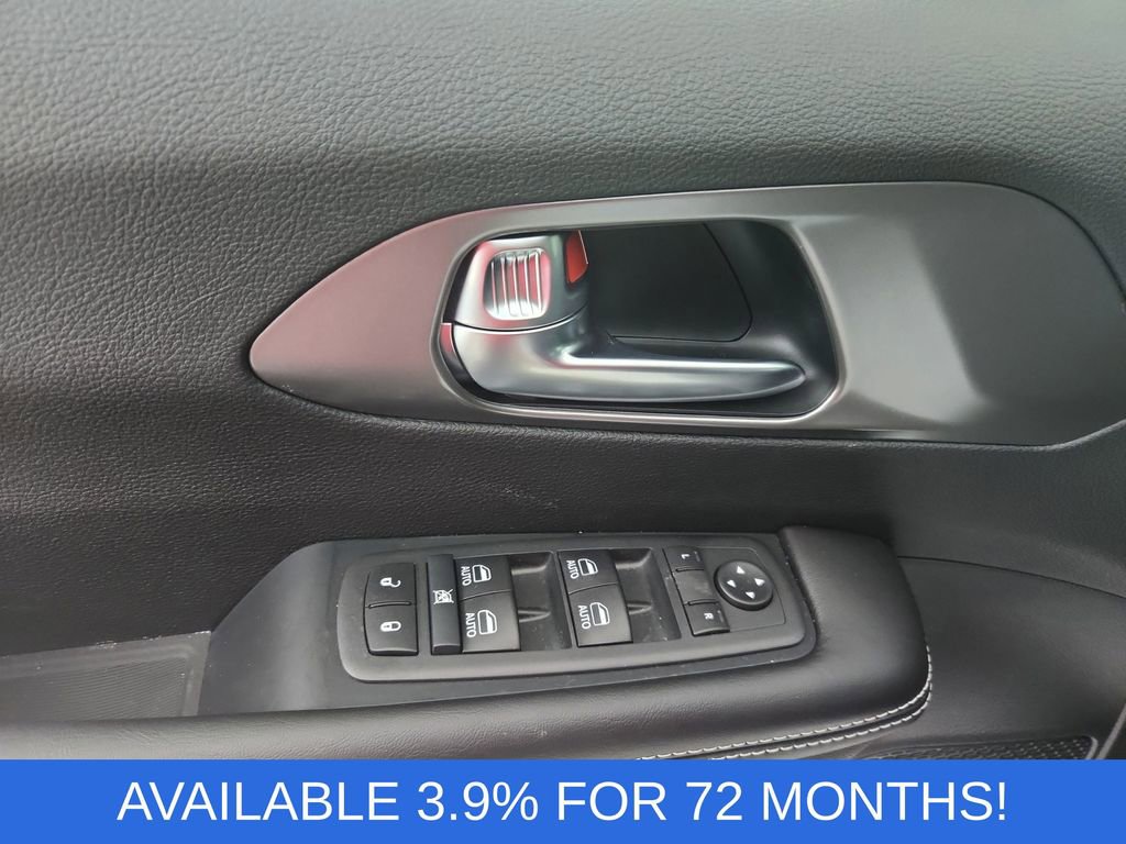 New 2026 Chrysler Voyager LX image 21