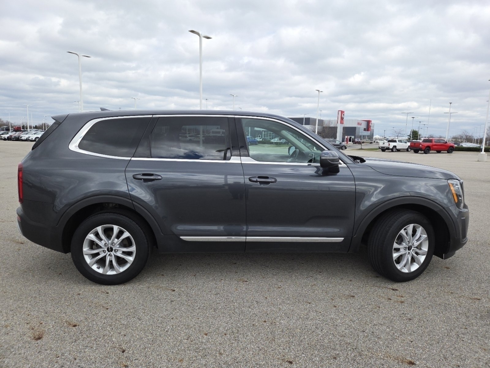 Used 2022 Kia Telluride LX AWD/4WD image 18
