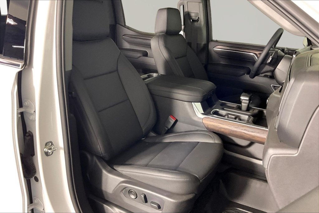 New 2026 GMC Sierra 1500 SLT AWD/4WD image 11