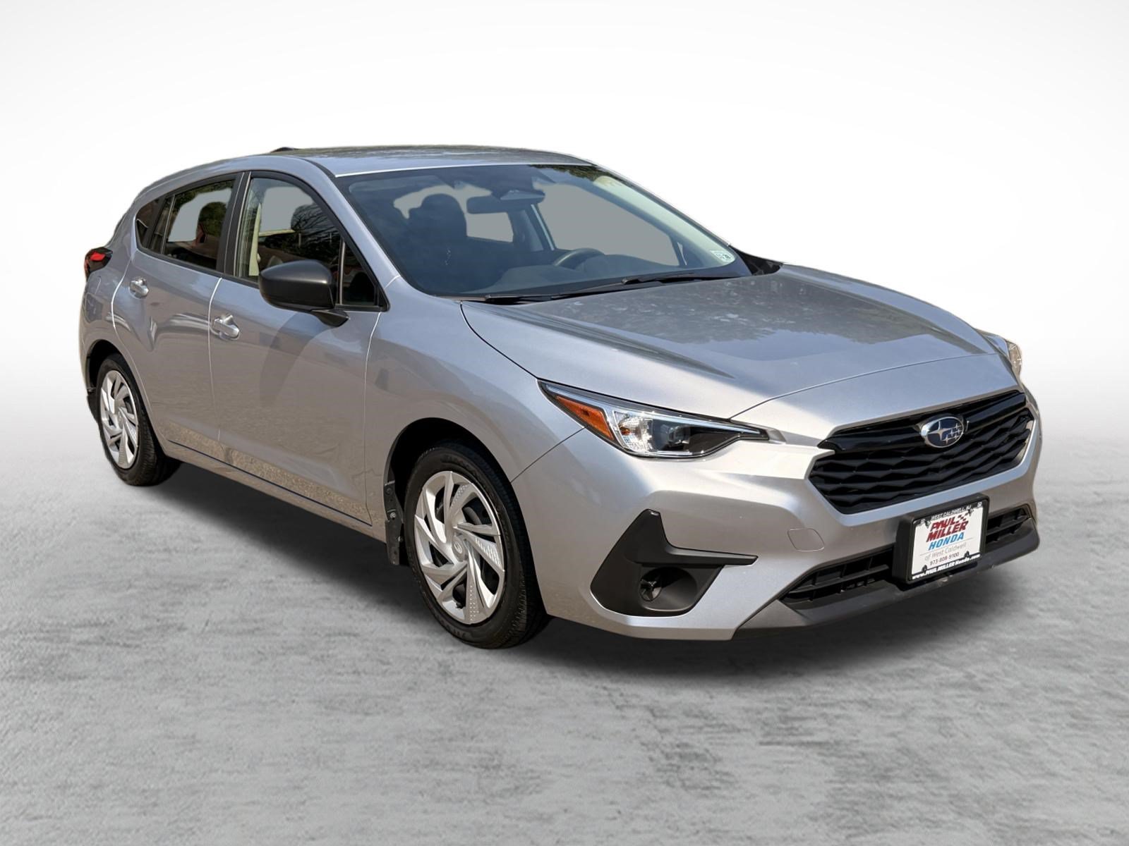 Used 2024 Subaru Impreza 2.0i AWD/4WD image 3