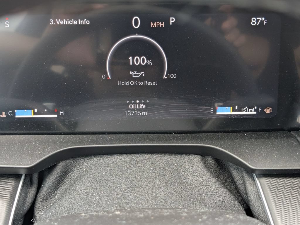 Used 2025 Jeep Grand Cherokee Altitude RWD image 20
