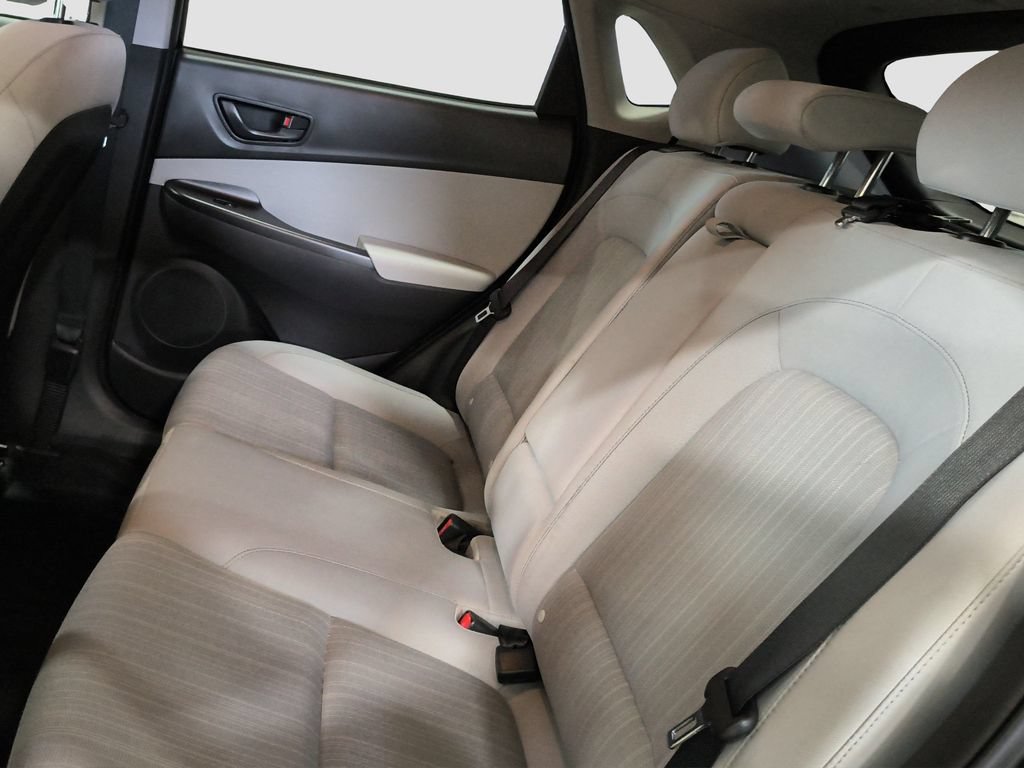Used 2023 Hyundai Kona SEL AWD/4WD image 8