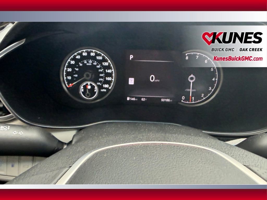 Used 2025 Genesis G70 2.5T AWD/4WD image 16