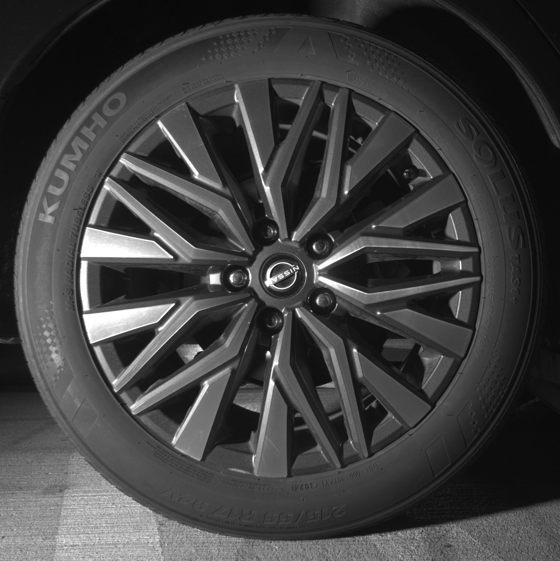 Used 2025 Nissan Altima 2.5 SV FWD image 15
