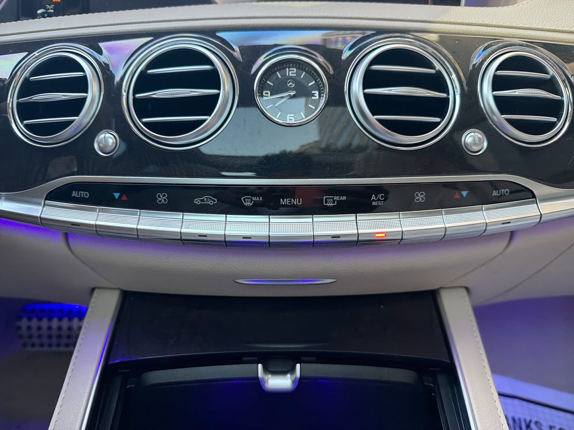Used 2016 Mercedes-Benz S 550 4MATIC Sedan image 17