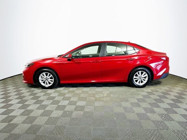 Certified 2025 Toyota Camry LE image 5