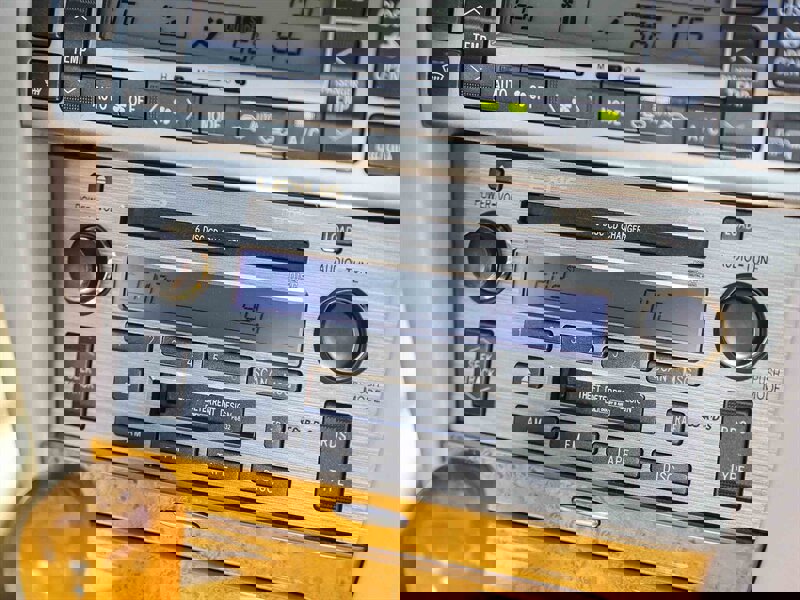 Used 2003 Lexus SC 430 Convertible image 28