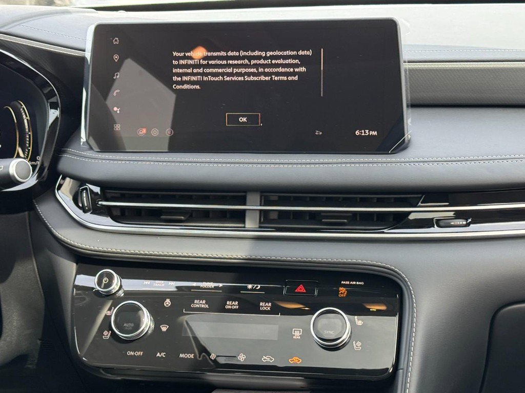 New 2026 INFINITI QX60 Luxe w/ Cargo Package image 8