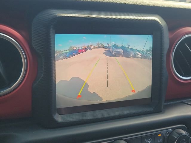 Used 2021 Jeep Wrangler Unlimited Rubicon w/ Xtreme Recon 35" Tire Package image 27