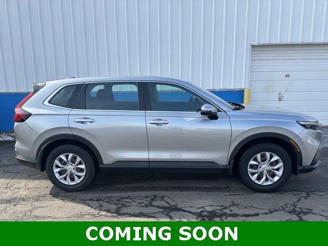 Used 2023 Honda CR-V LX image 1