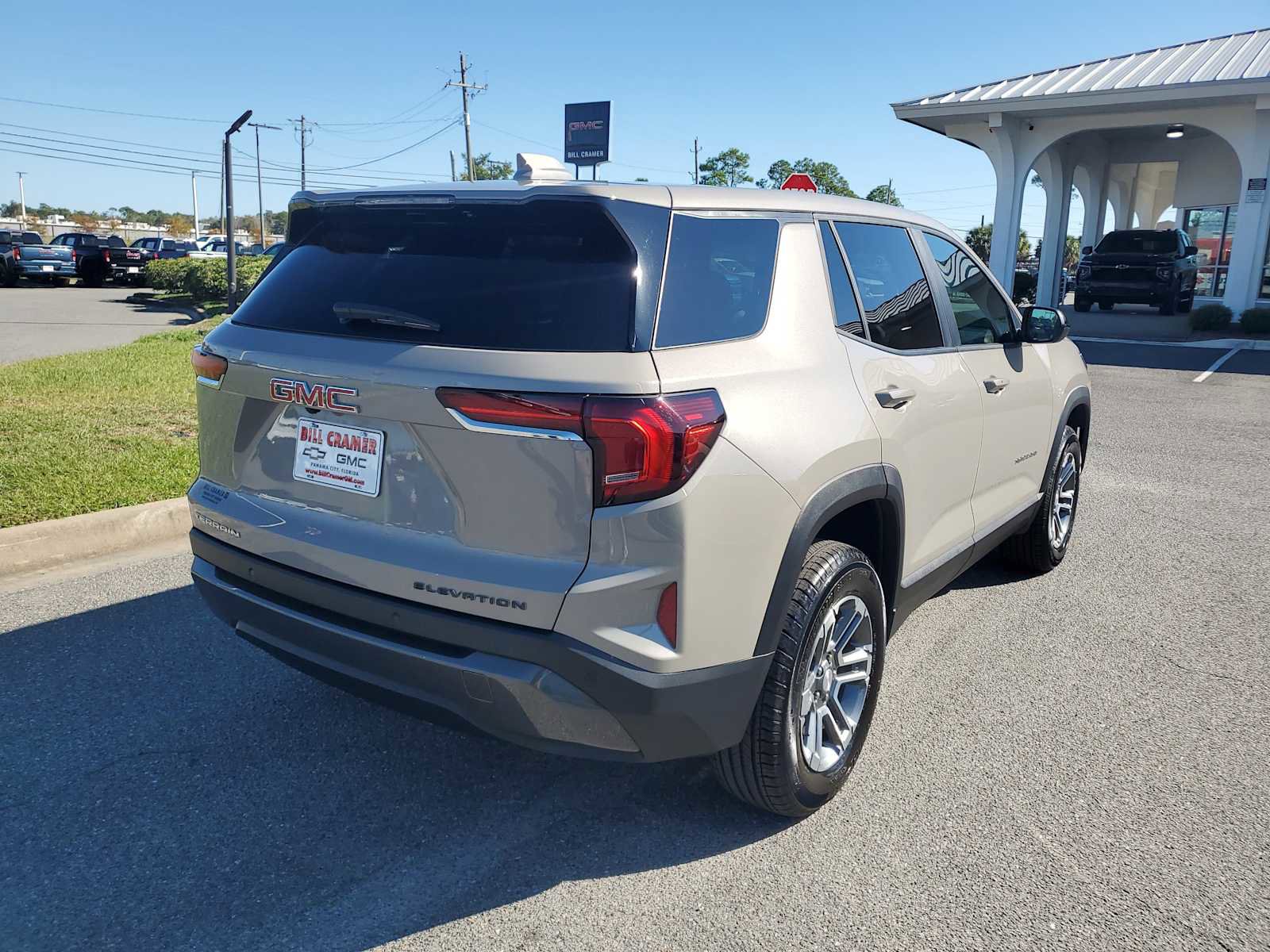 New 2026 GMC Terrain Elevation image 30