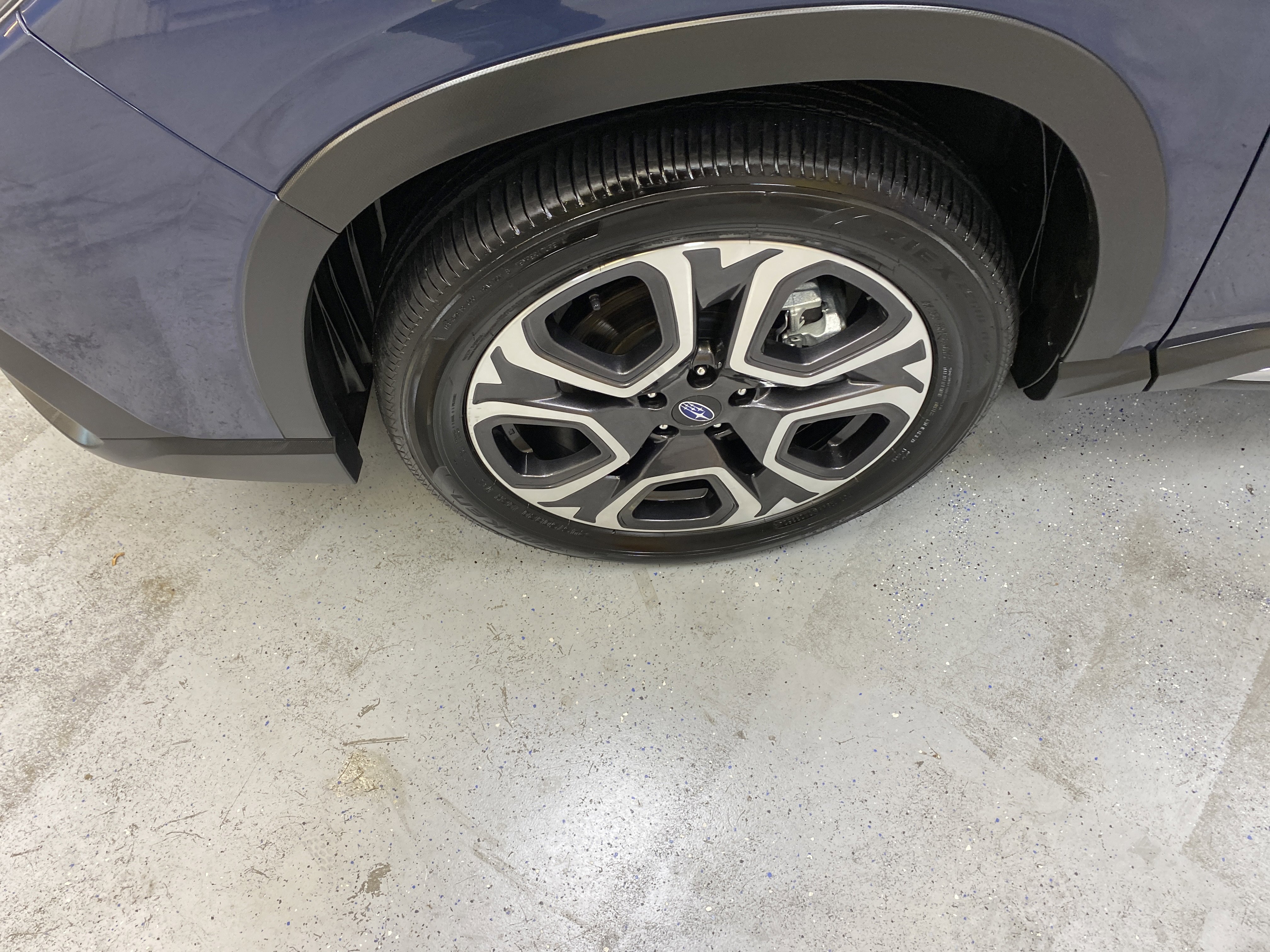 Used 2025 Subaru Ascent Touring w/ Popular Package #2 image 11