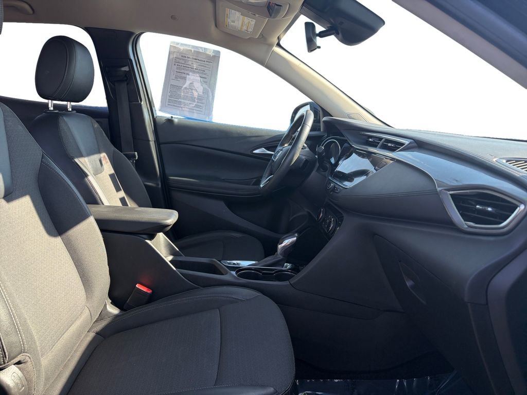 Certified 2022 Buick Encore GX Preferred w/ Cold Weather Comfort Package FWD image 17