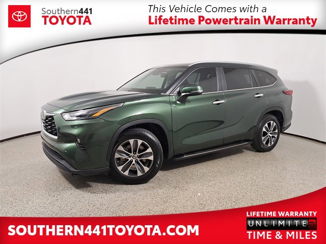 Used 2023 Toyota Highlander XLE