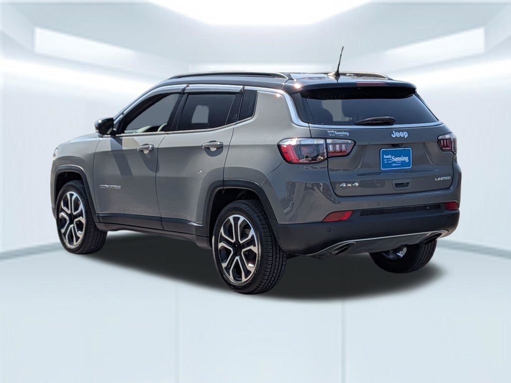 Used 2023 Jeep Compass Limited AWD/4WD image 4