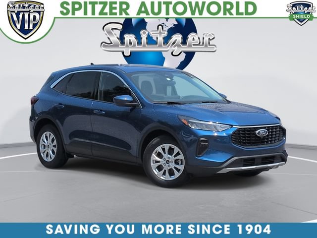 Used 2023 Ford Escape Active w/ Tech Pack #2 FWD image 1