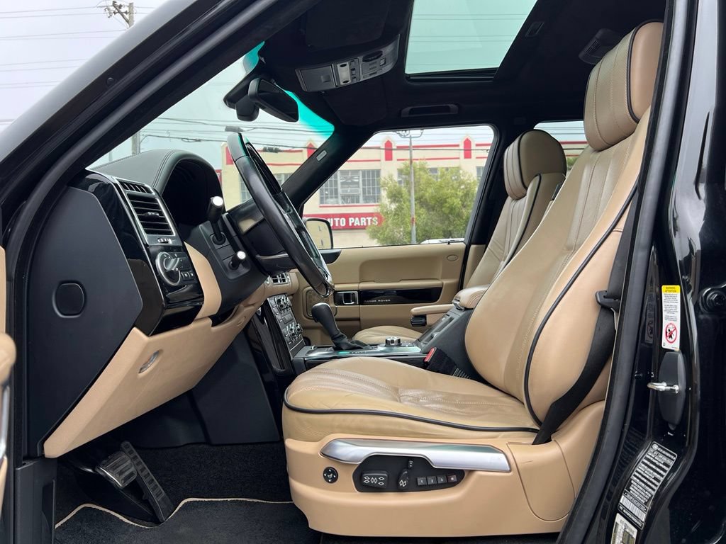 Used 2012 Land Rover Range Rover Supercharged AWD/4WD image 13