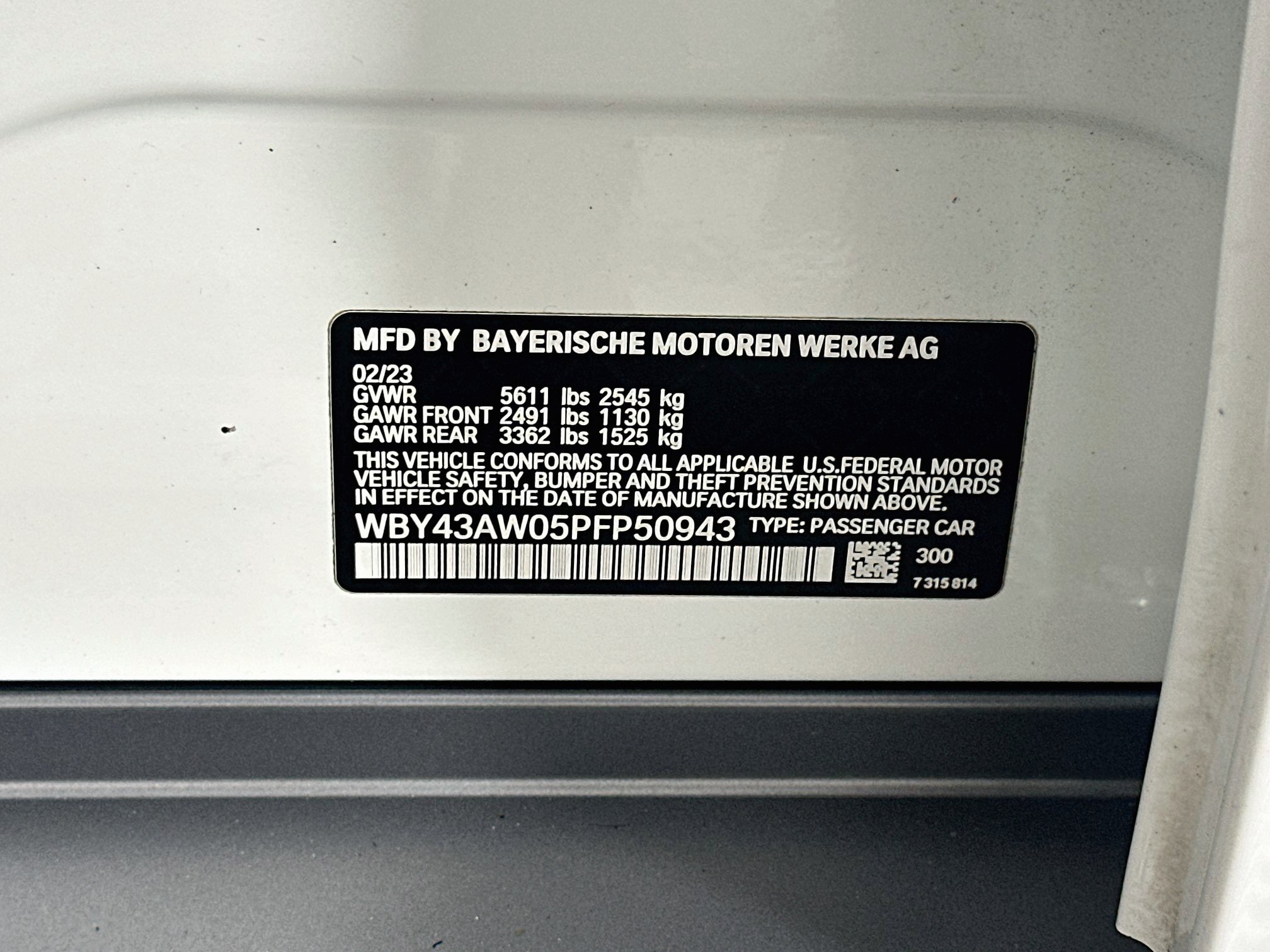 Used 2023 BMW i4 eDrive35 w/ Premium Package RWD image 12
