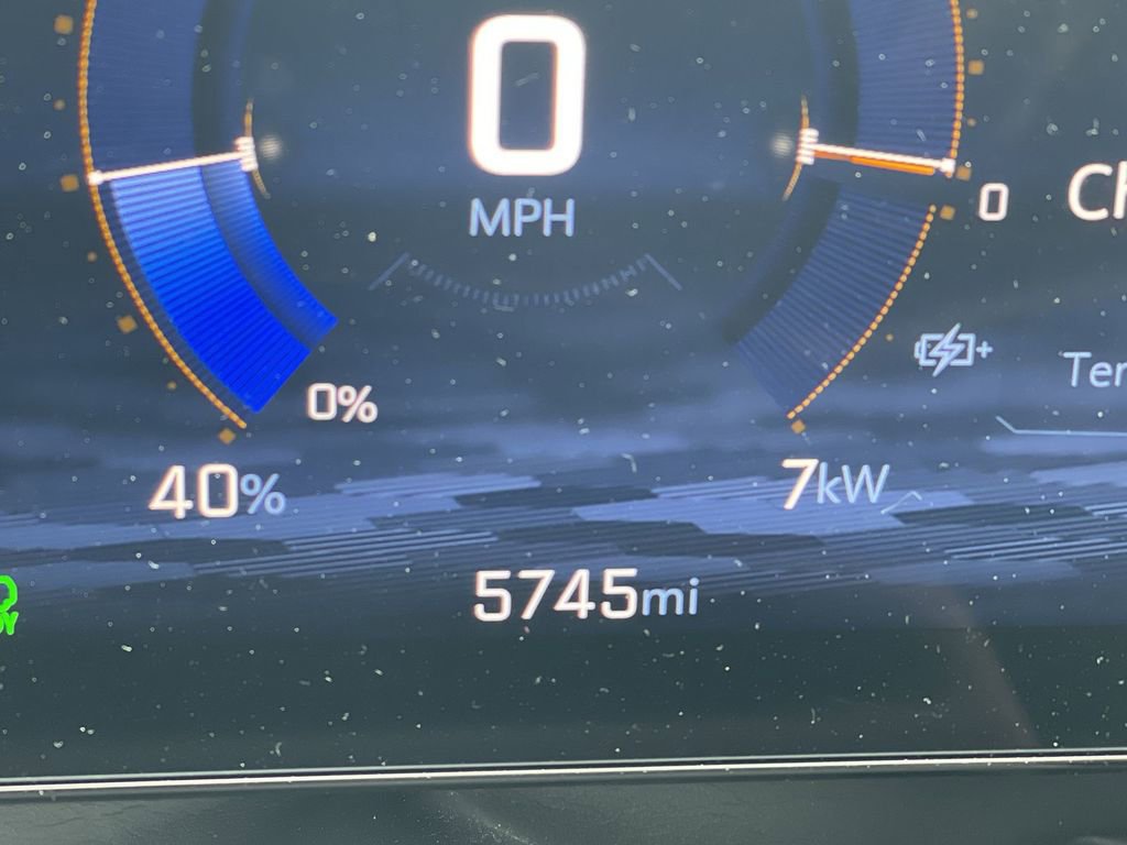 Used 2025 Chevrolet Equinox EV RS image 9