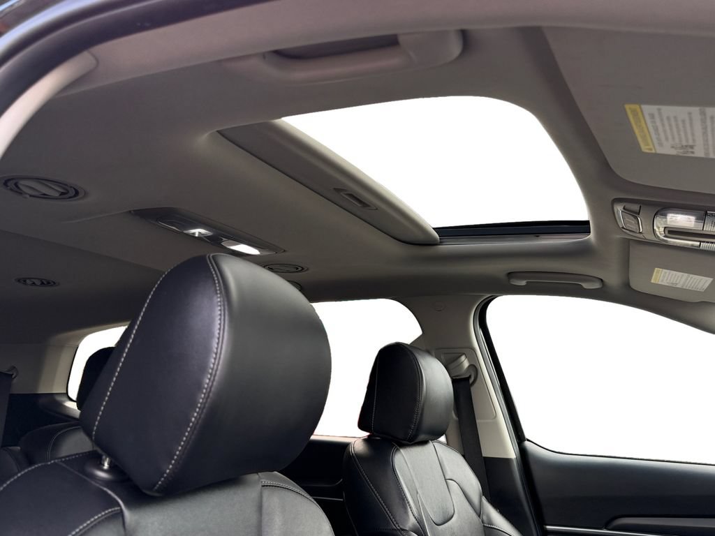 Used 2022 Kia Telluride S AWD/4WD image 7