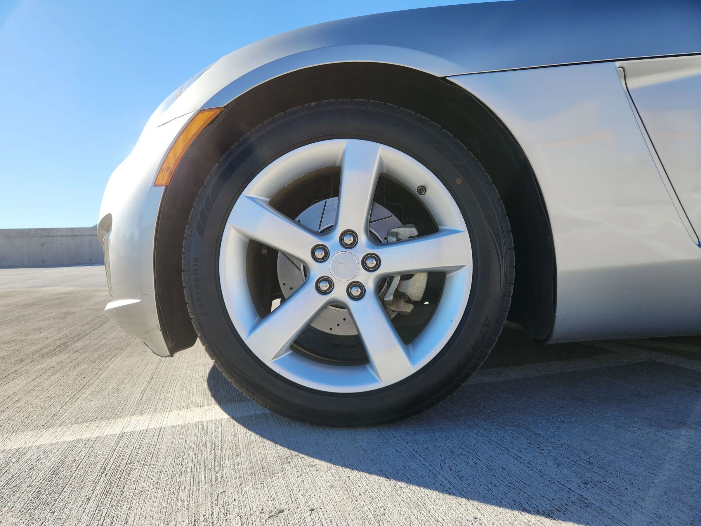 Used 2008 Saturn Sky Red Line RWD image 35