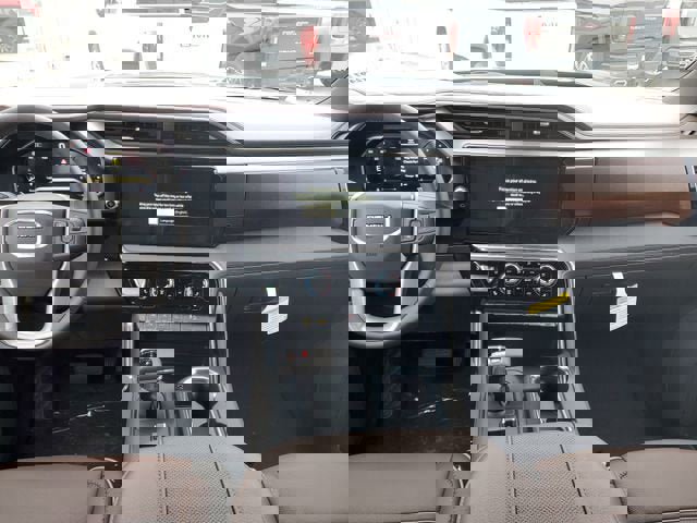 New 2026 GMC Sierra 1500 Denali w/ Denali Reserve Package image 15