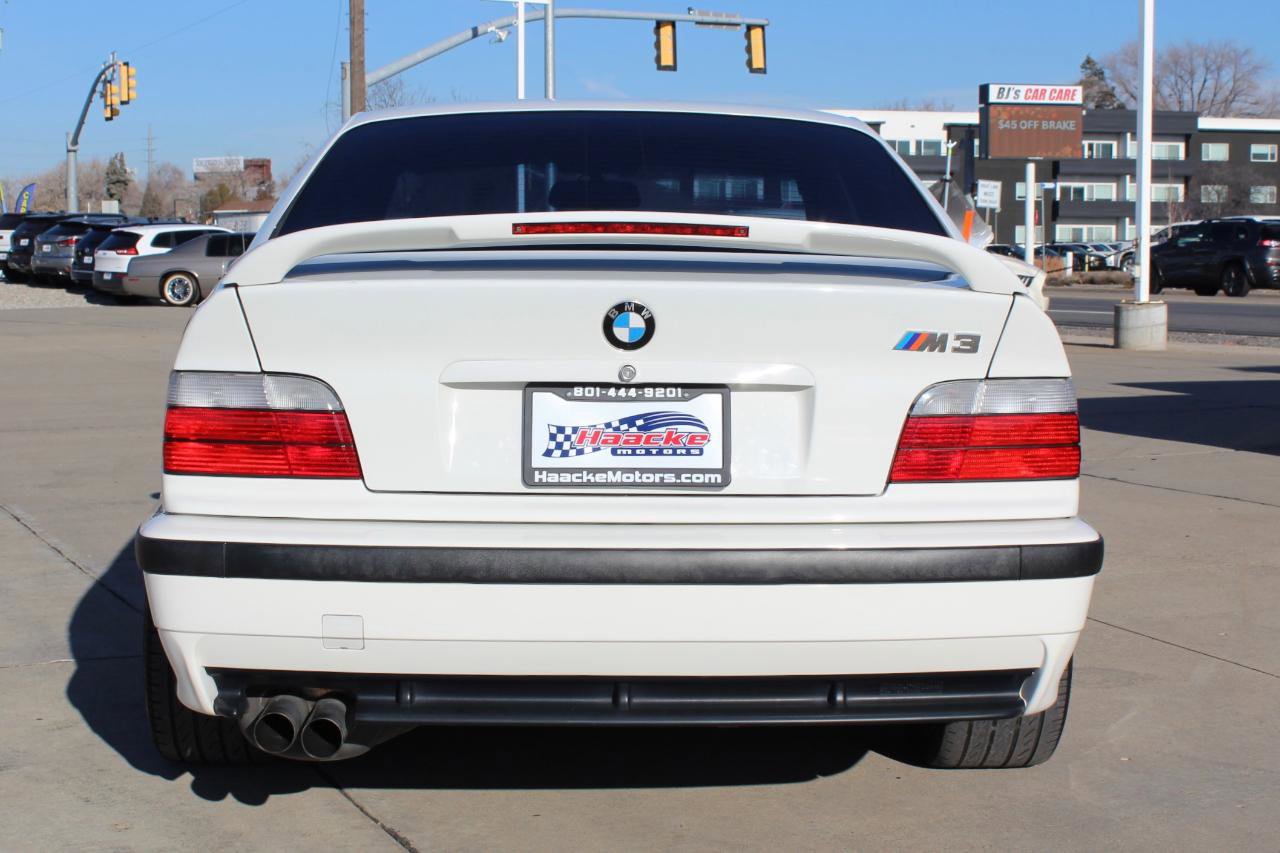 Used 1999 BMW M3 Coupe image 32