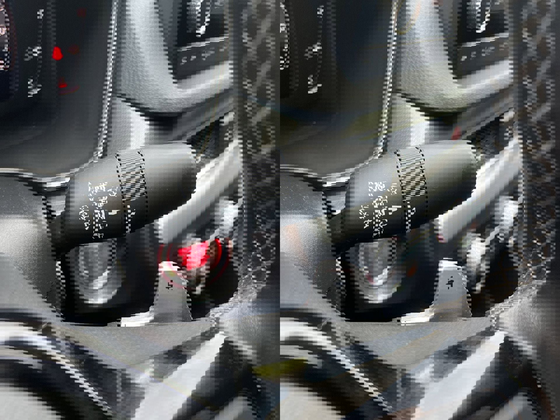 Used 2024 Acura Integra A-Spec image 11