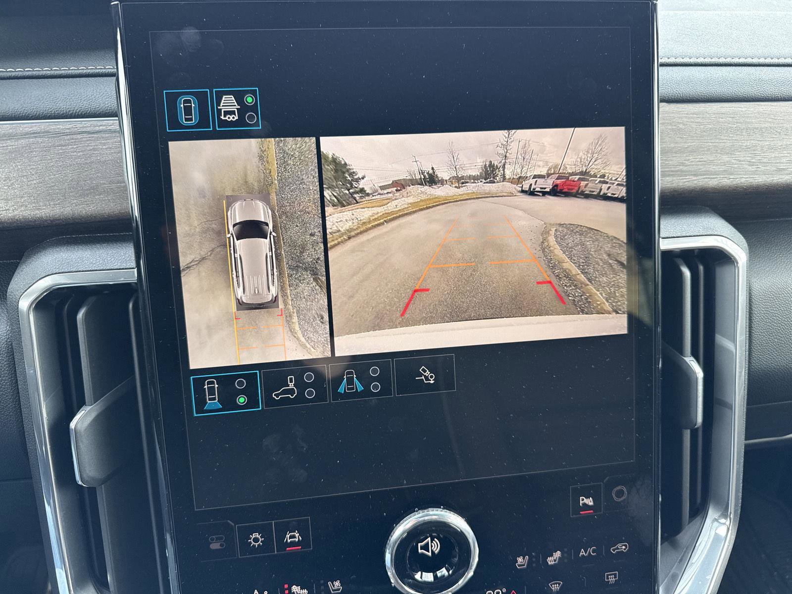 New 2026 GMC Acadia Denali Ultimate w/ LPO, All-Weather Package image 35