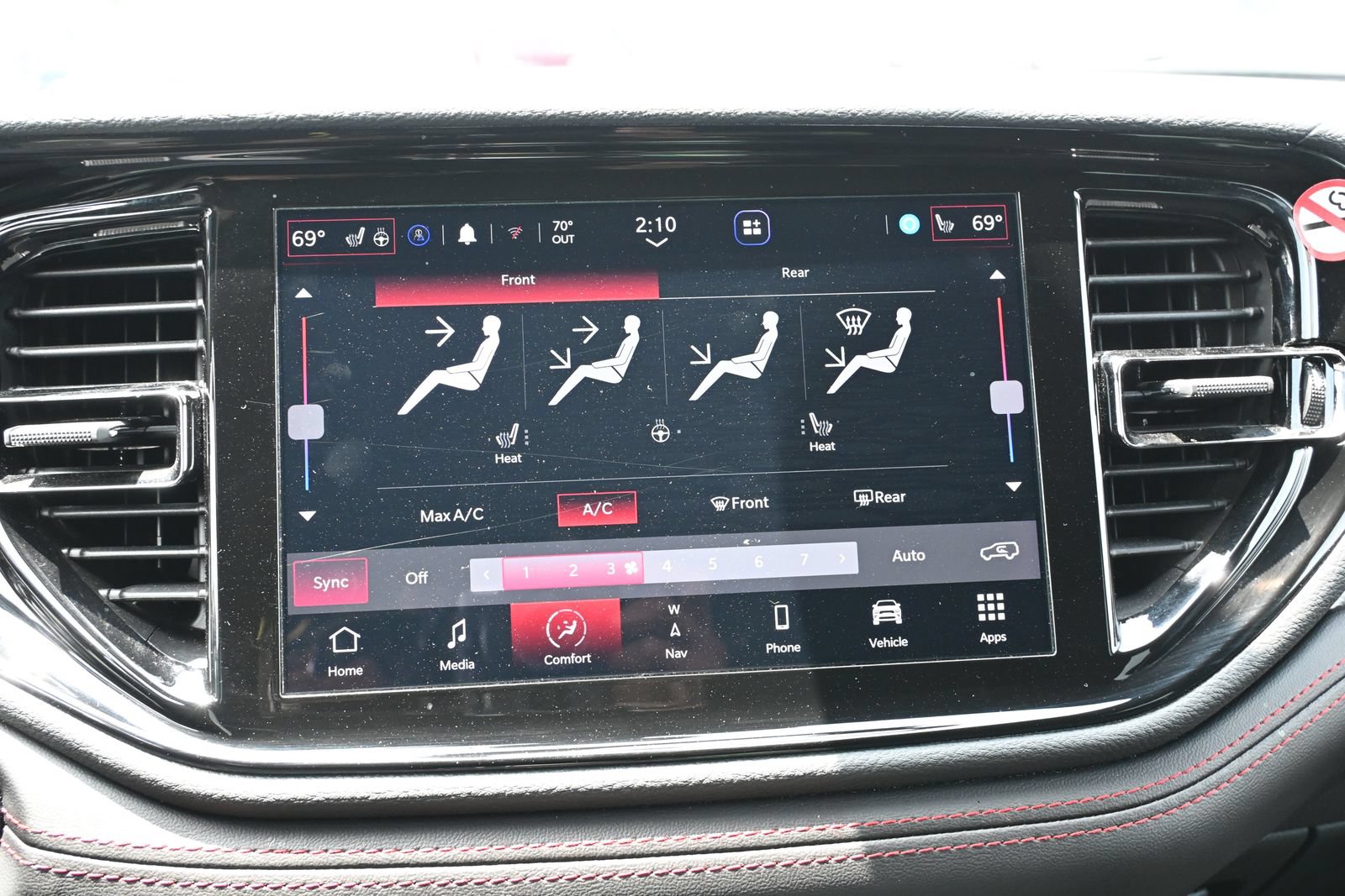 Used 2025 Dodge Durango GT RWD image 13