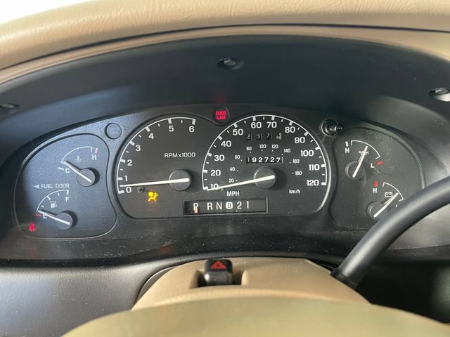 Used 2000 Ford Explorer Eddie Bauer AWD/4WD image 5