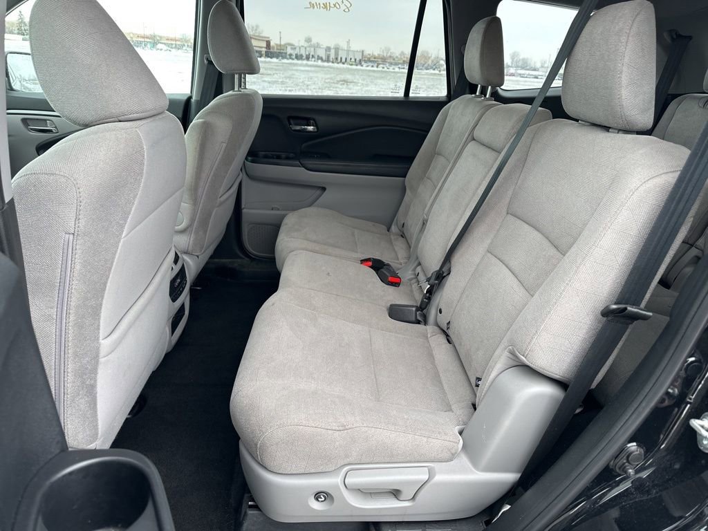Used 2020 Honda Pilot EX image 15