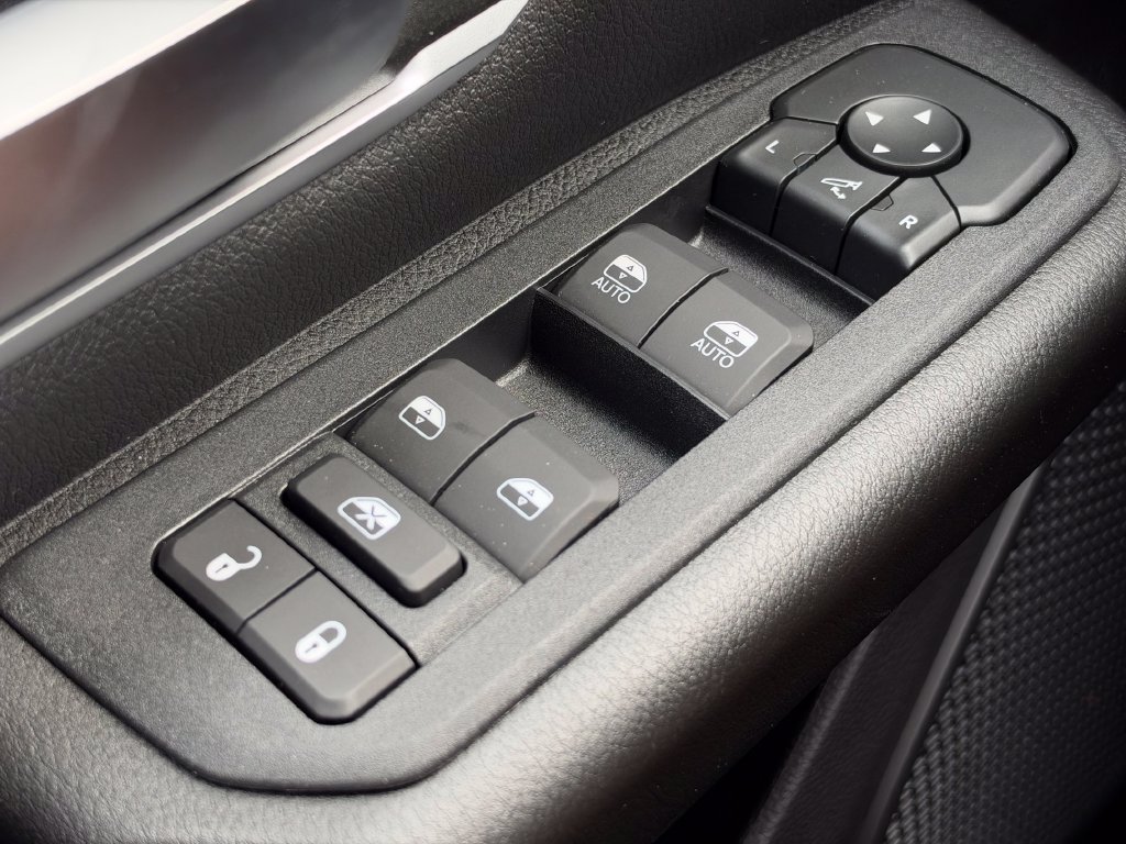 New 2027 RAM 1500 4x4 Crew Cab image 27