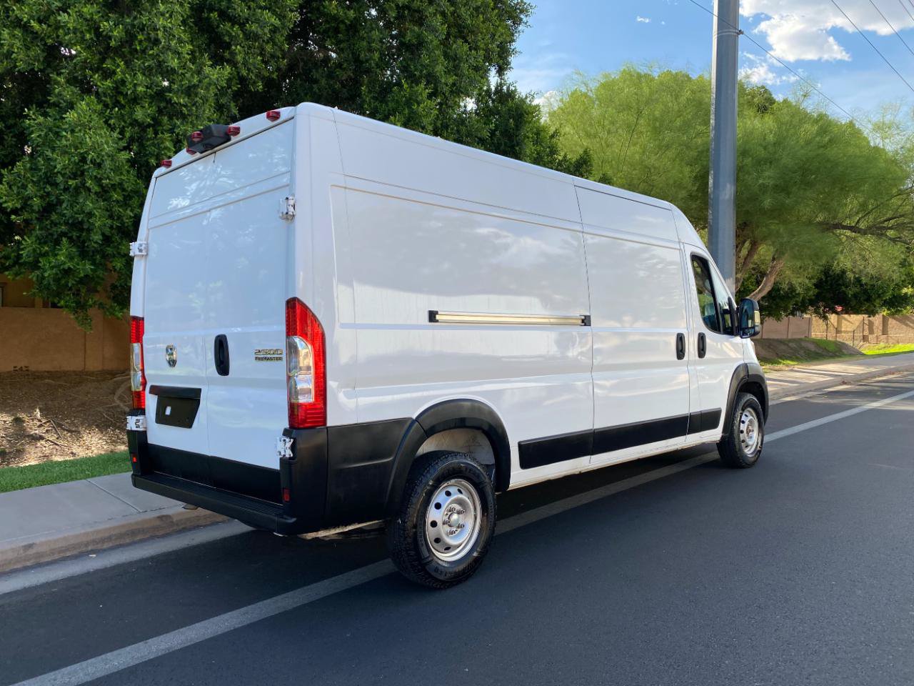 Used 2022 RAM ProMaster 2500 w/ Convenience Group FWD image 10