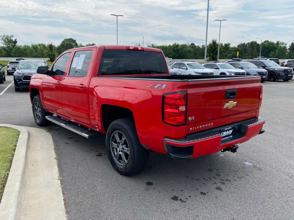 Used 2018 Chevrolet Silverado 1500 LT w/ All Star Edition AWD/4WD image 5
