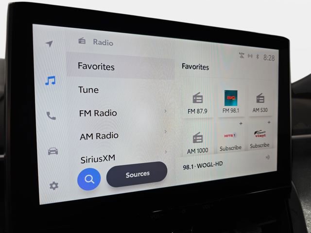 Certified 2025 Toyota Corolla SE w/ SE Premium Package image 17