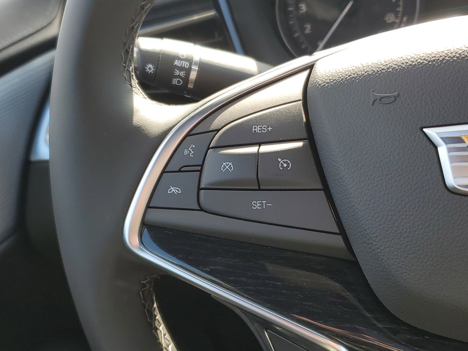 New 2025 Cadillac XT5 Premium Luxury w/ Technology Package image 18