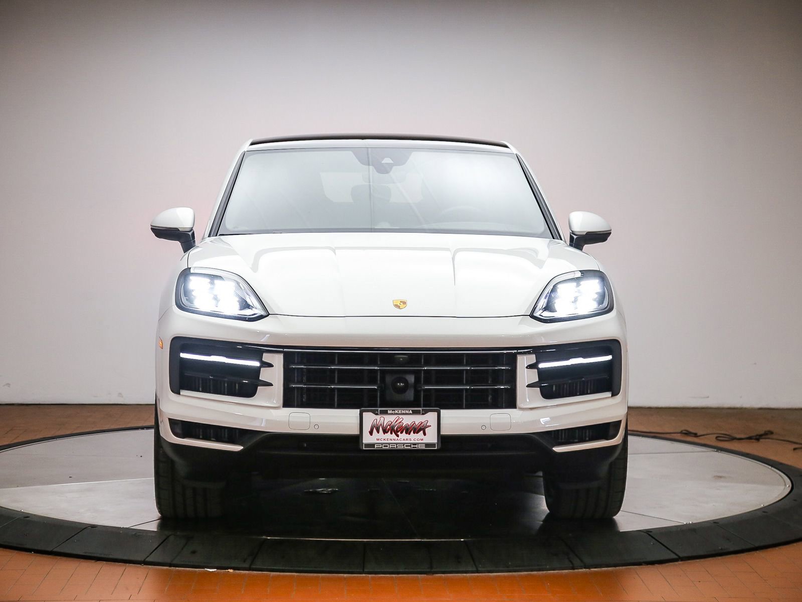 Certified 2026 Porsche Cayenne S AWD/4WD image 10