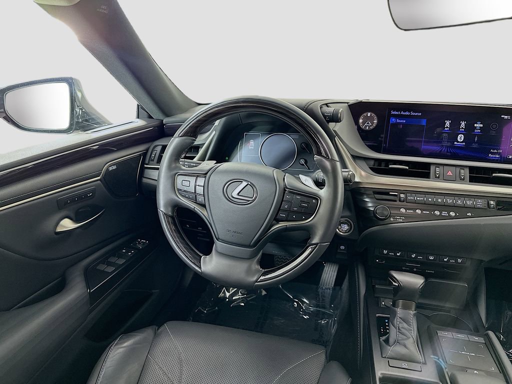 Used 2020 Lexus ES 350 w/ Accessory Package 2 FWD image 25