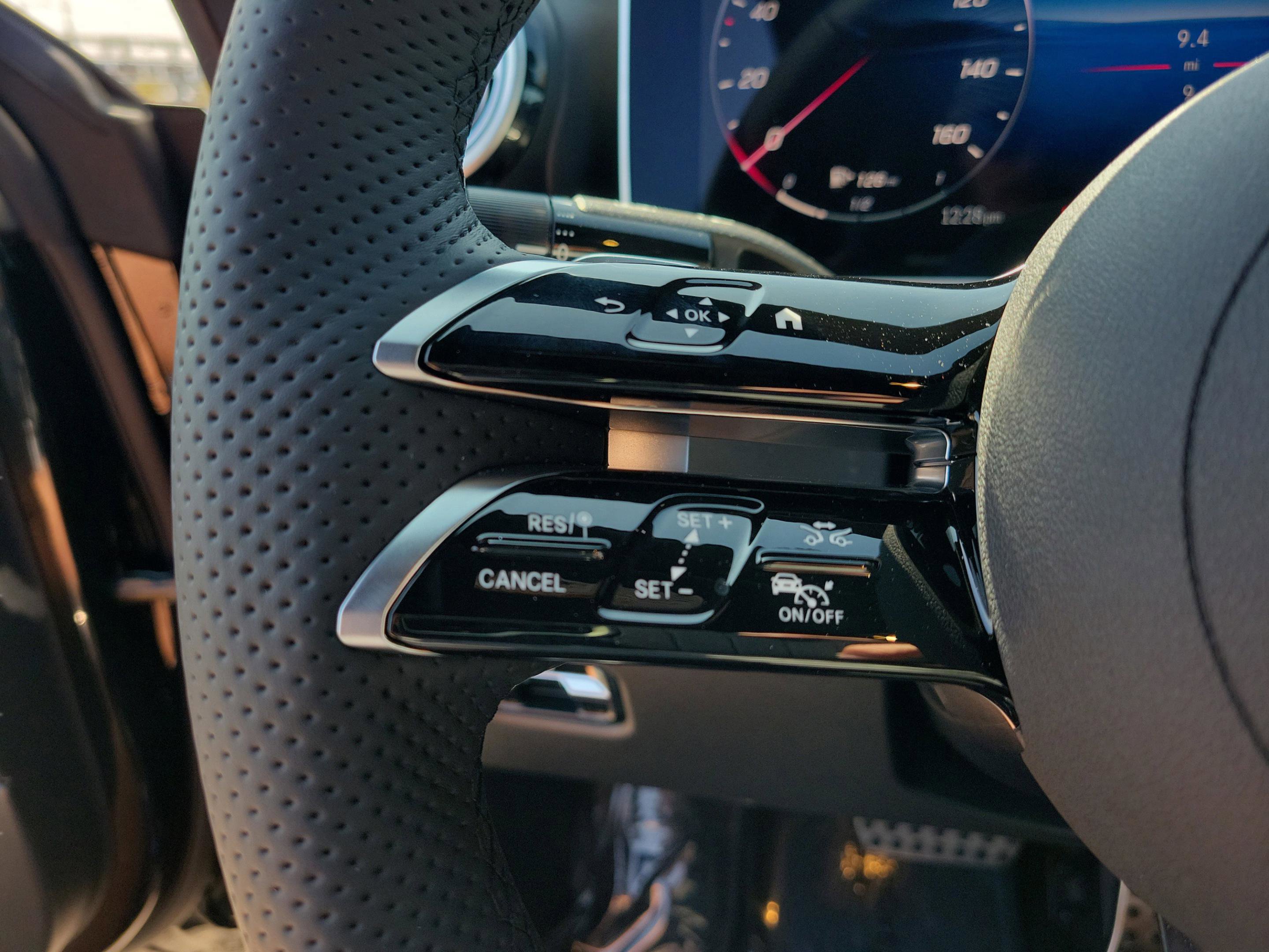 New 2026 Mercedes-Benz CLE 450 4MATIC Coupe image 27