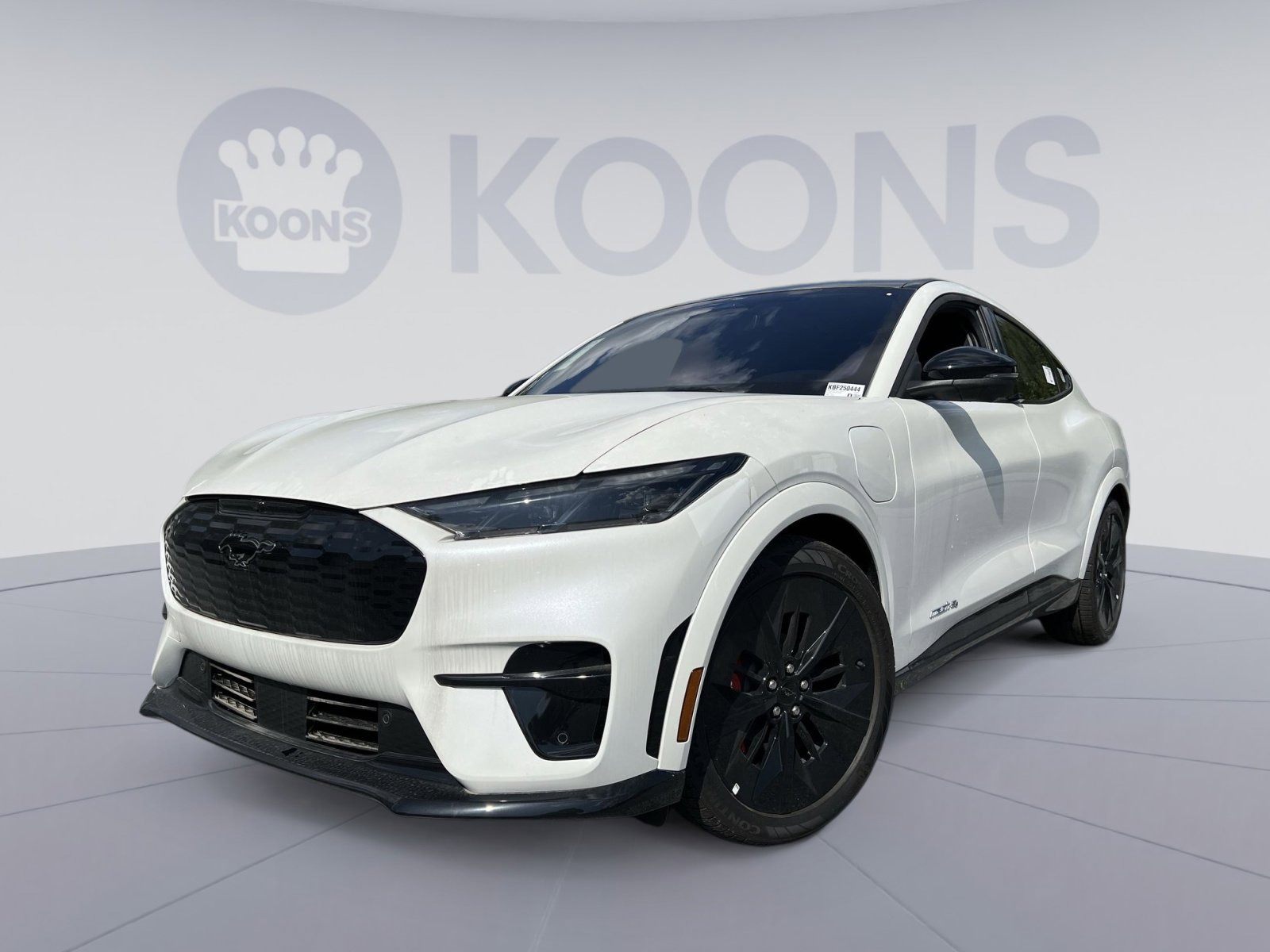 New 2025 Ford Mustang Mach-E GT image 1