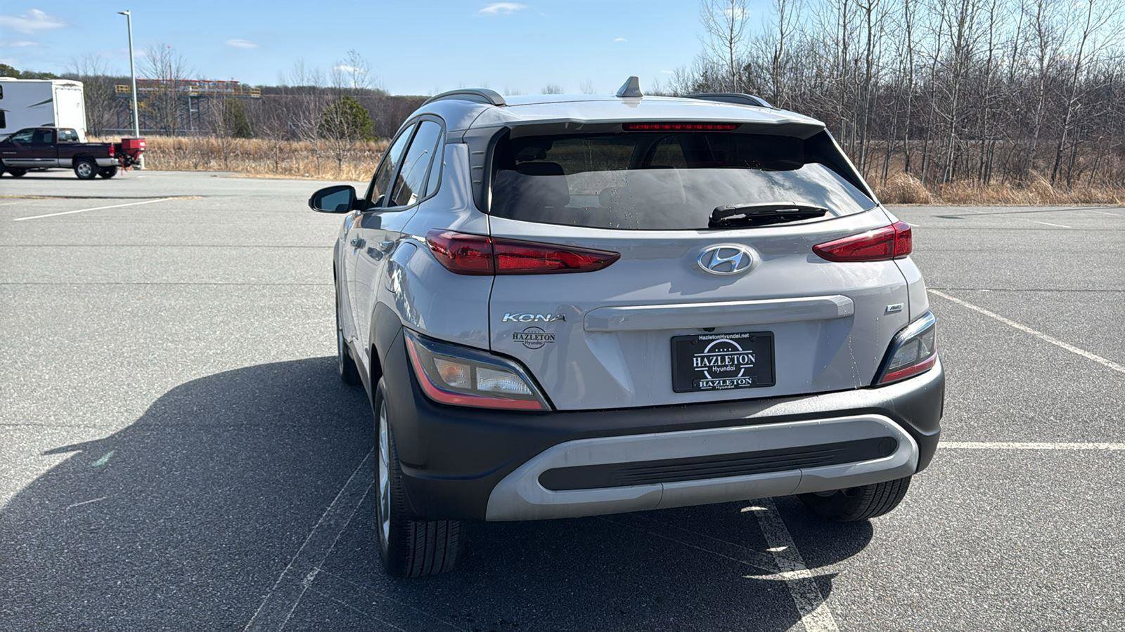 Used 2023 Hyundai Kona SEL image 8