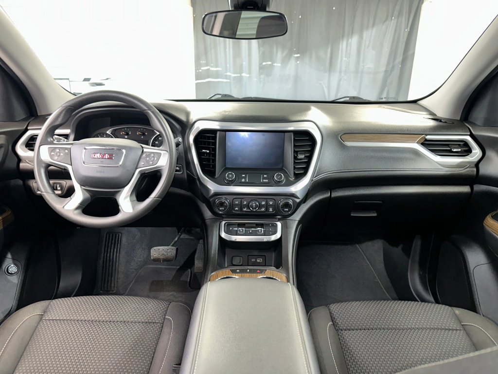 Certified 2023 GMC Acadia SLE w/ Driver Convenience Package image 31