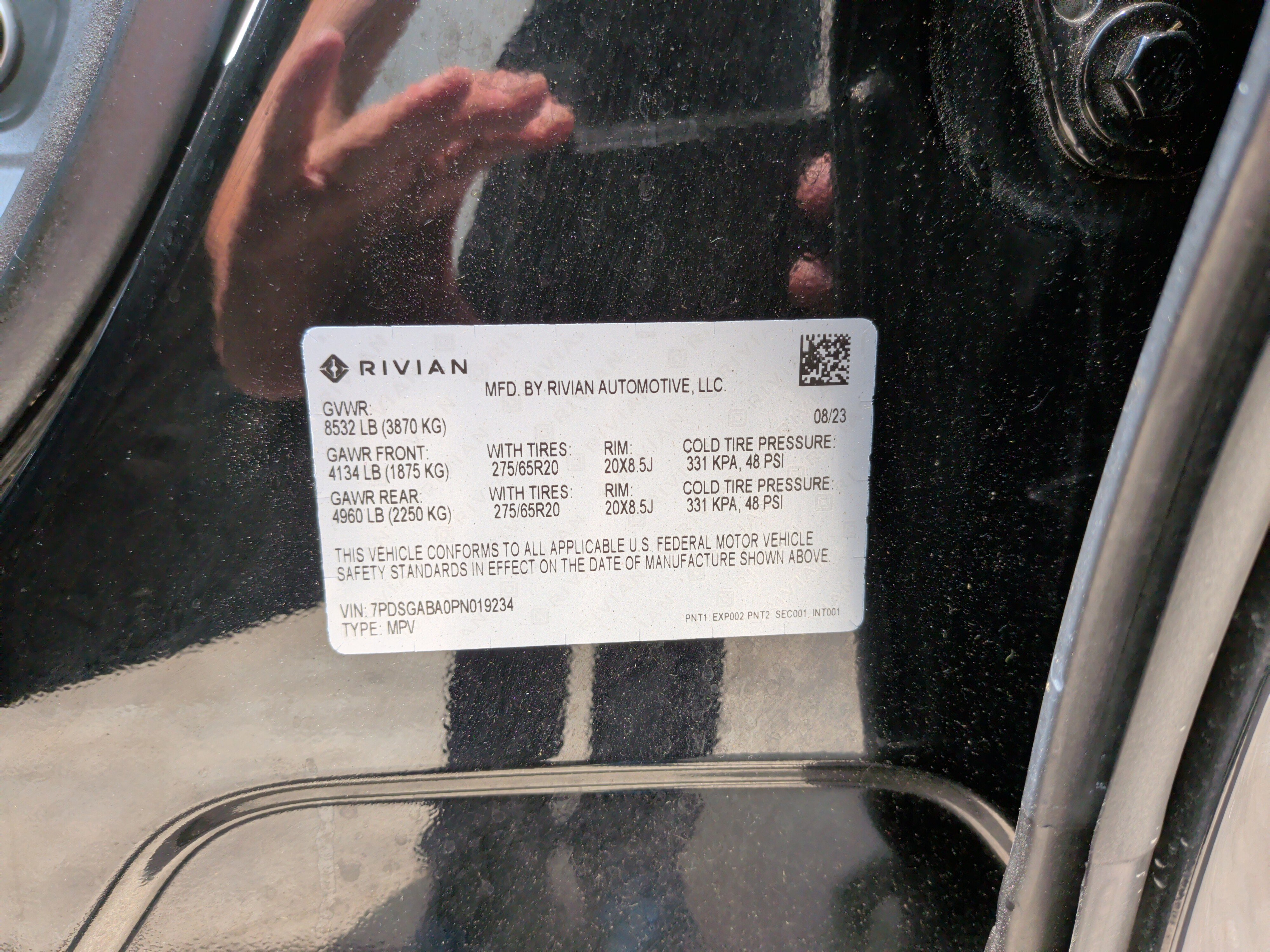 Used 2023 Rivian R1S Adventure AWD/4WD image 41