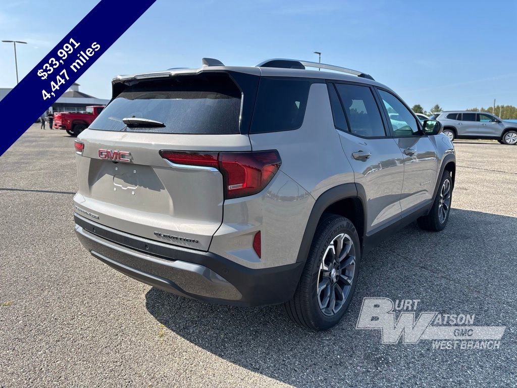 Used 2026 GMC Terrain Elevation w/ Elevation Premium Package image 6