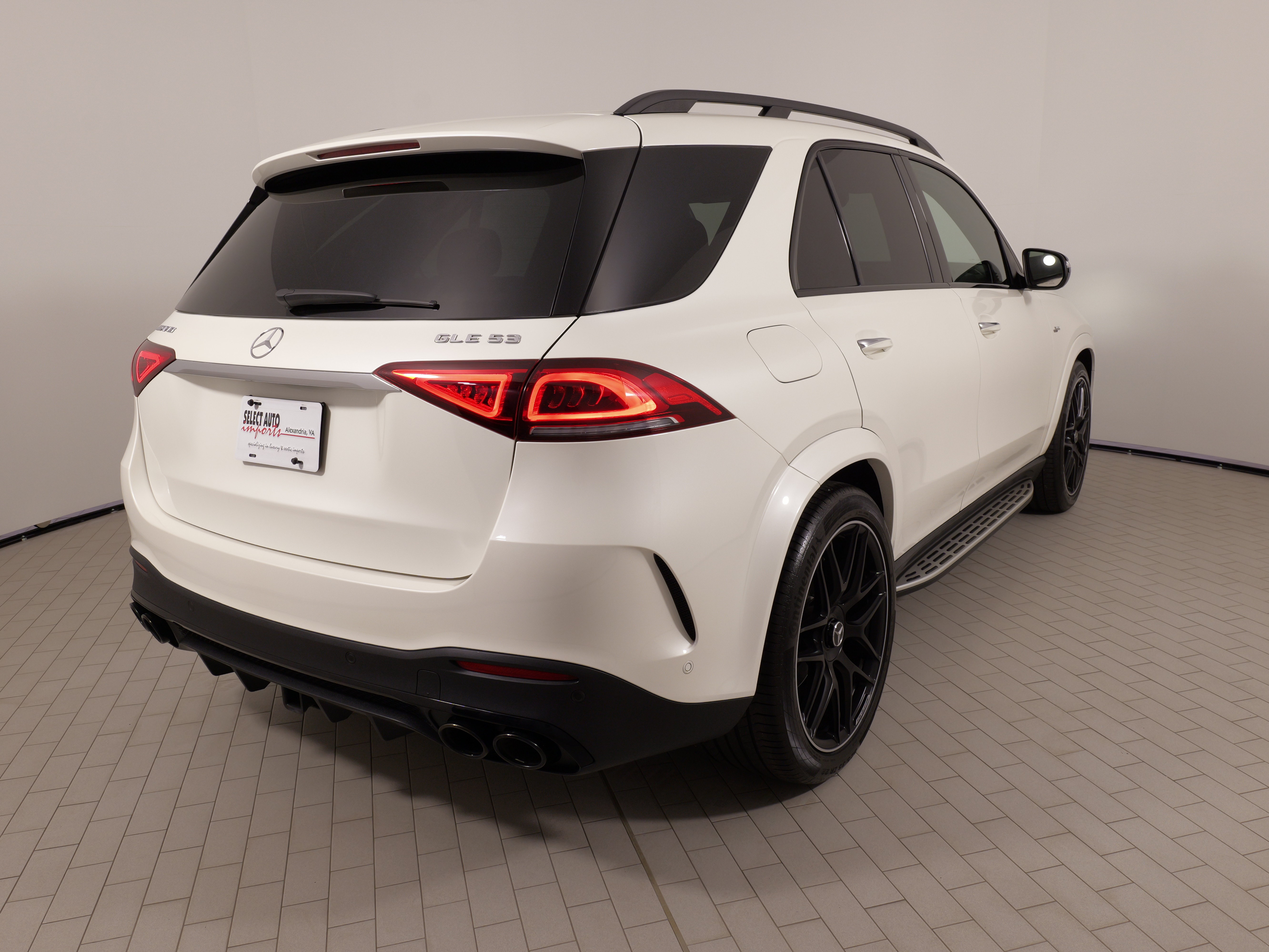 Used 2022 Mercedes-Benz GLE 53 AMG 4MATIC image 11