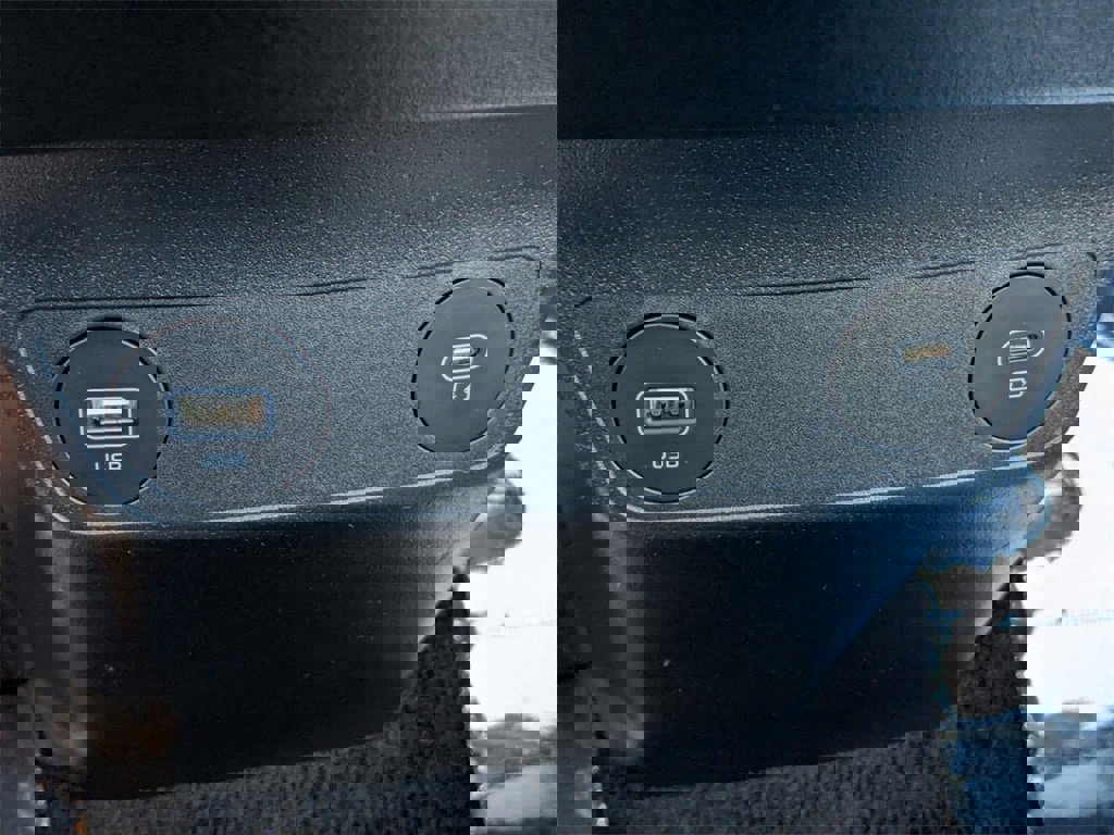 Used 2022 Kia EV6 GT-Line w/ GT-Line Suede Seat Package image 22