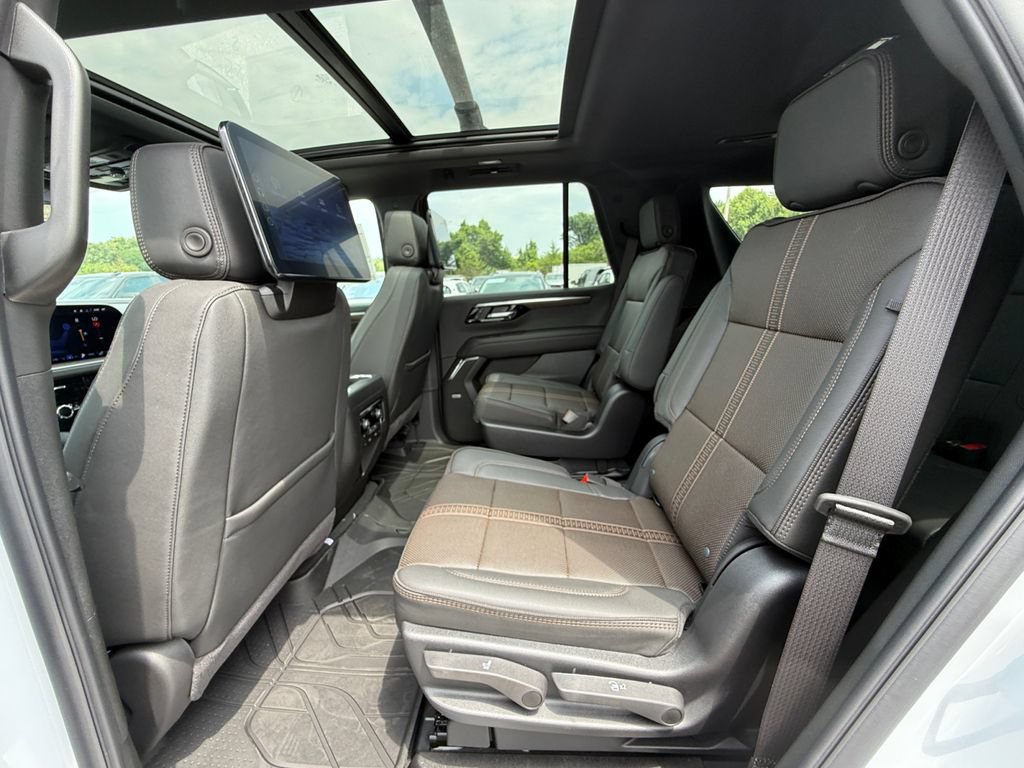 New 2026 Chevrolet Tahoe High Country AWD/4WD image 26